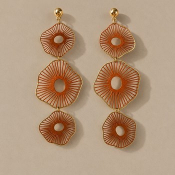 BOUCLES D'OREILLES LONGUES...